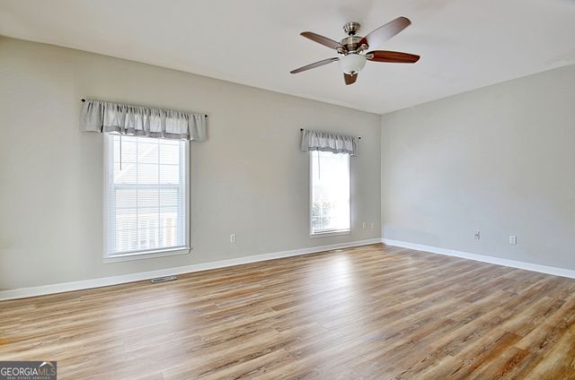 109 St Albans Way, Peachtree City, GA 30269