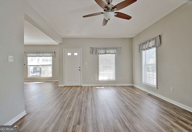 109 St Albans Way, Peachtree City, GA 30269