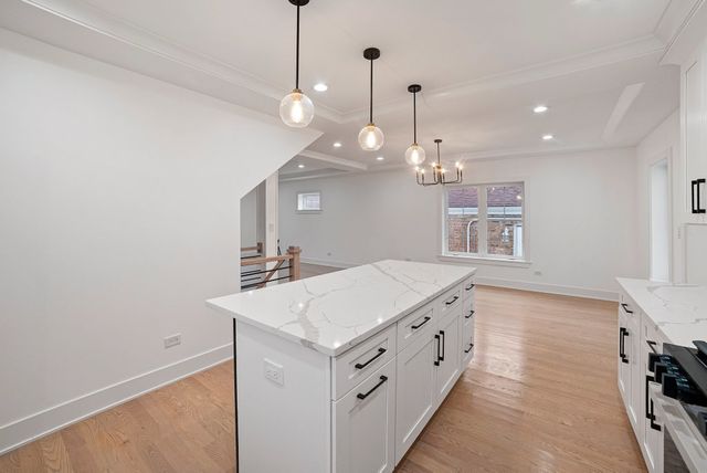 4200 Prescott Avenue, Lyons, IL 60534