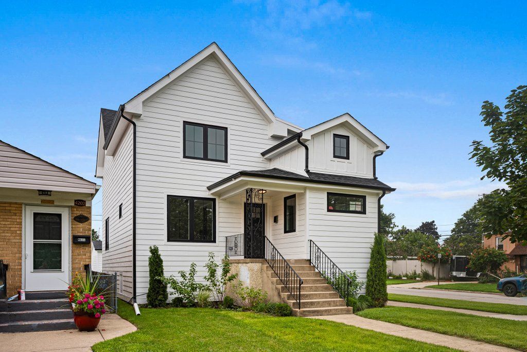 4200 Prescott Avenue, Lyons, IL 60534