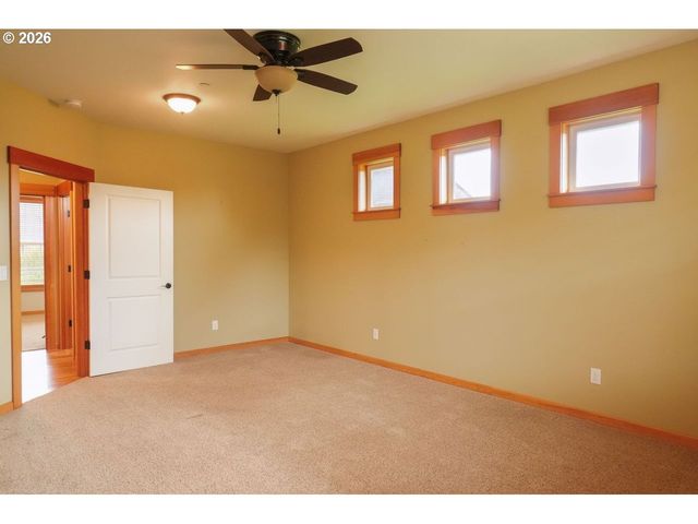 507 JEROME Ct, Gearhart, OR 97138