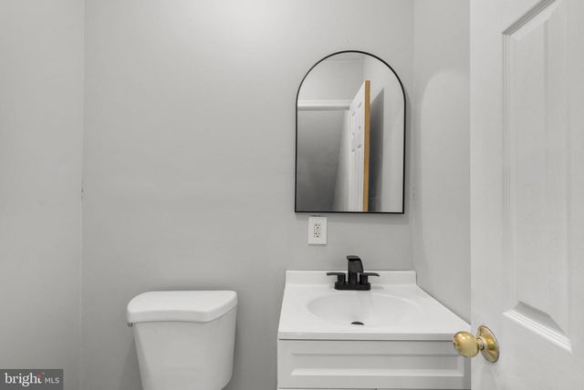 4410 FOOTE ST NE, Washington, DC 20019