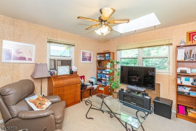 9 Puddingstone Way, Florham Park Boro, NJ 07932