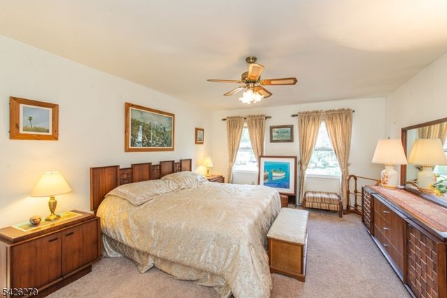 9 Puddingstone Way, Florham Park Boro, NJ 07932