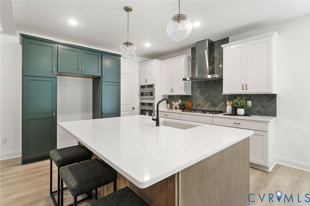 12506 Ashton Dell Rd, Chester, VA 23831