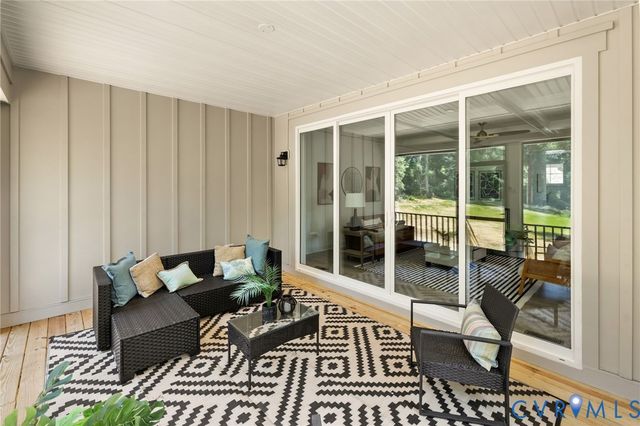 12506 Ashton Dell Rd, Chester, VA 23831