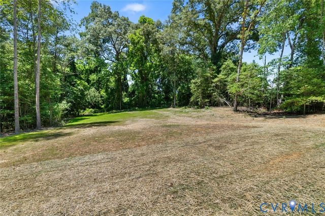 12506 Ashton Dell Rd, Chester, VA 23831