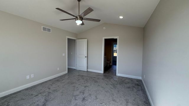 719 S Ironwood Drive, Rossford, OH 43460