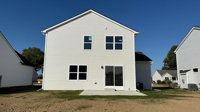 719 S Ironwood Drive, Rossford, OH 43460