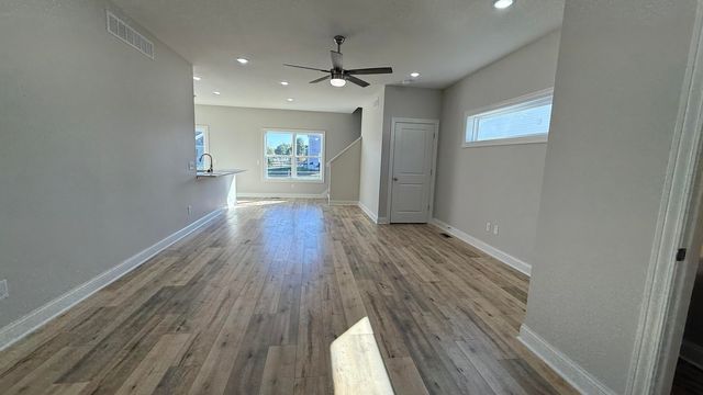 719 S Ironwood Drive, Rossford, OH 43460