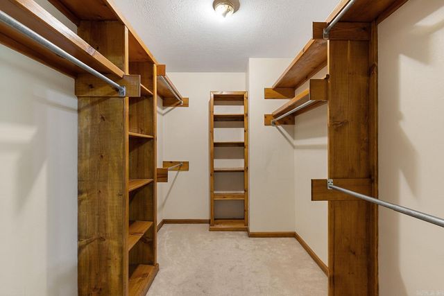 8 Edgewater Cove, Maumelle, AR 72113