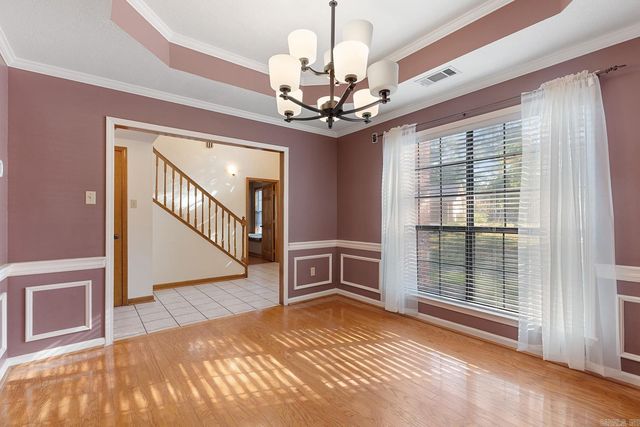 8 Edgewater Cove, Maumelle, AR 72113