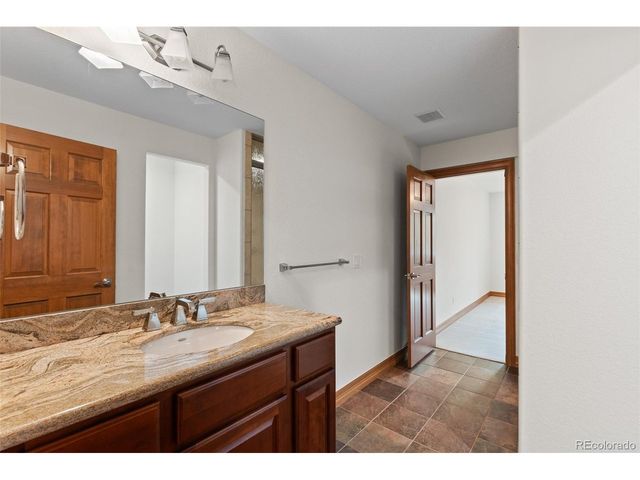 3240 Iris Ct, Wheat Ridge, CO 80033