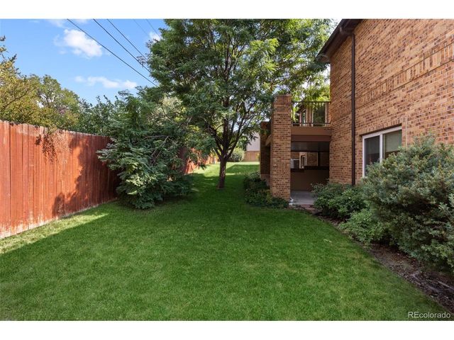 3240 Iris Ct, Wheat Ridge, CO 80033