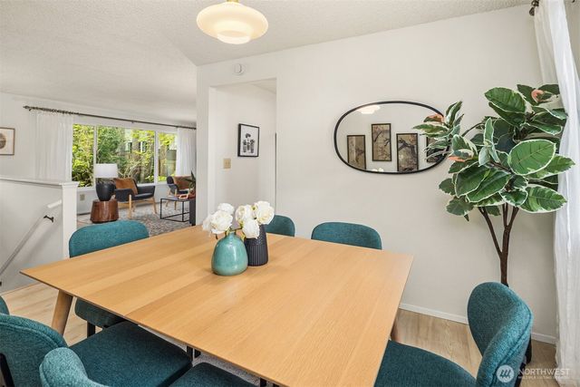 7223 NE 152nd Place, Kenmore, WA 98028