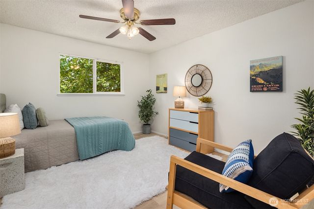 7223 NE 152nd Place, Kenmore, WA 98028
