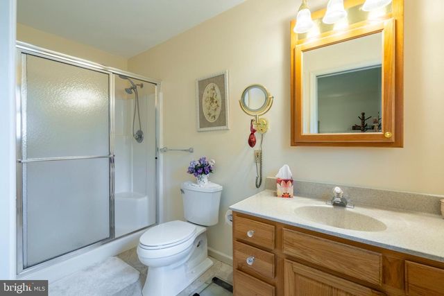 779 HUNTER DR, Pennsburg, PA 18073