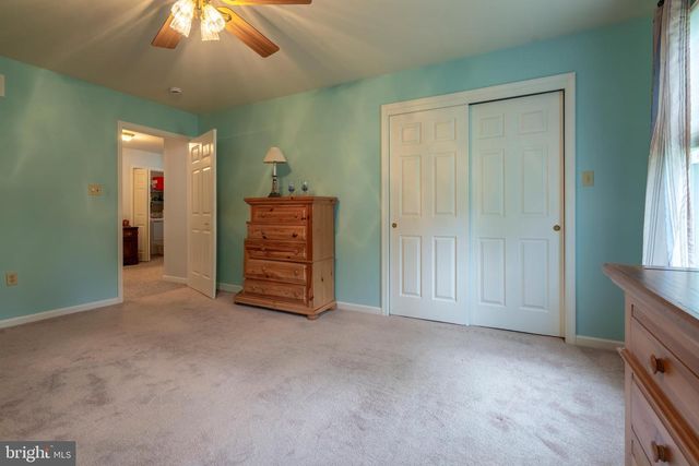779 HUNTER DR, Pennsburg, PA 18073