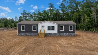 1327 Rabbit Ln., Conway, SC 29526