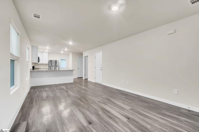 2 Anchor Road, Greenville, SC 29617