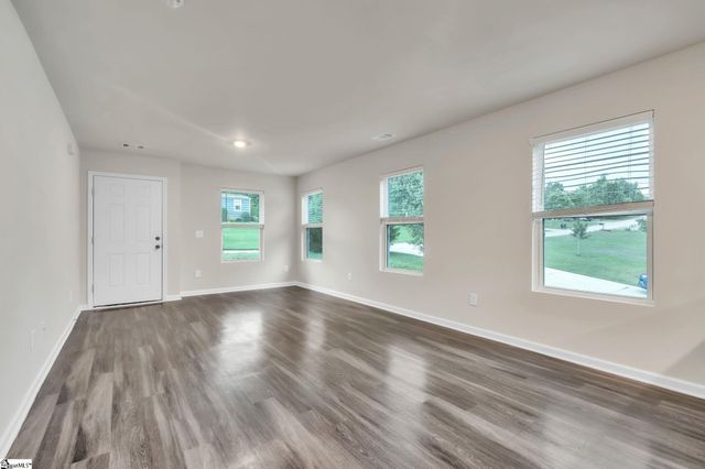 2 Anchor Road, Greenville, SC 29617