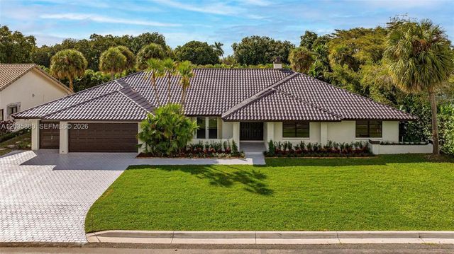 5254 NW 94th Doral Place, Doral, FL 33178