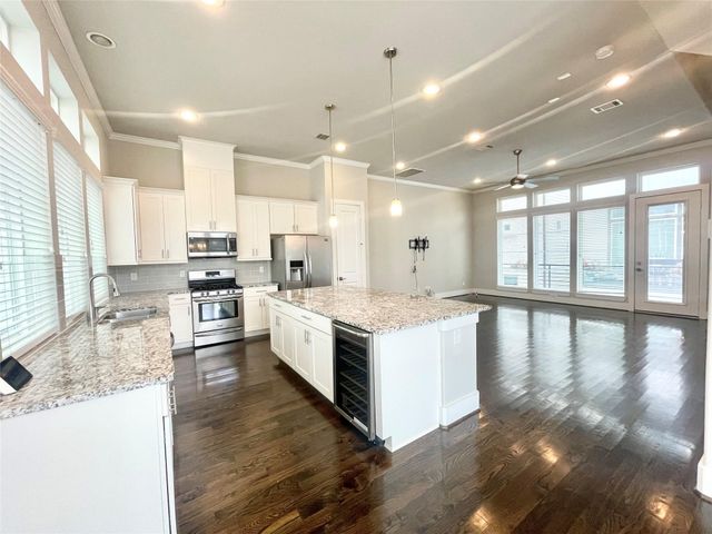 5811 Petty Street A, Houston, TX 77007