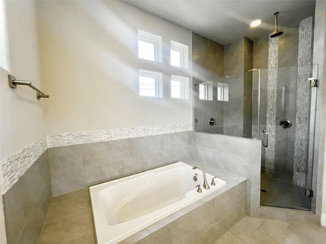 5811 Petty Street A, Houston, TX 77007