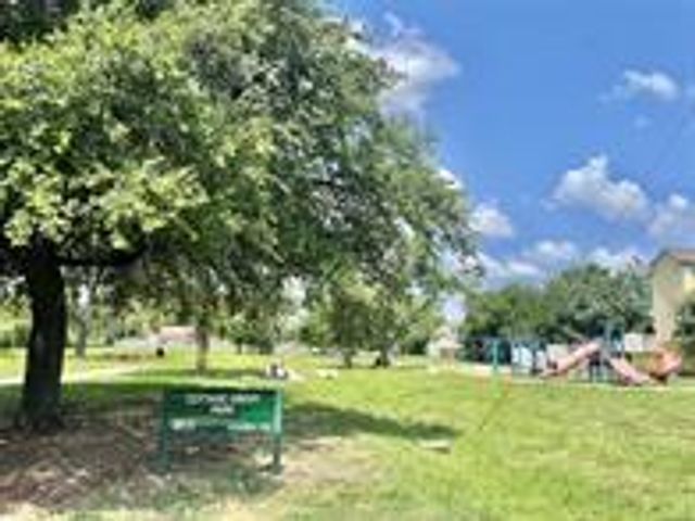 5811 Petty Street A, Houston, TX 77007