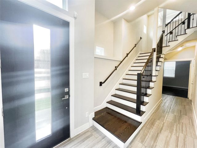 5811 Petty Street A, Houston, TX 77007