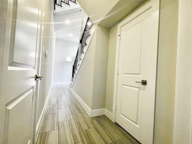 5811 Petty Street A, Houston, TX 77007