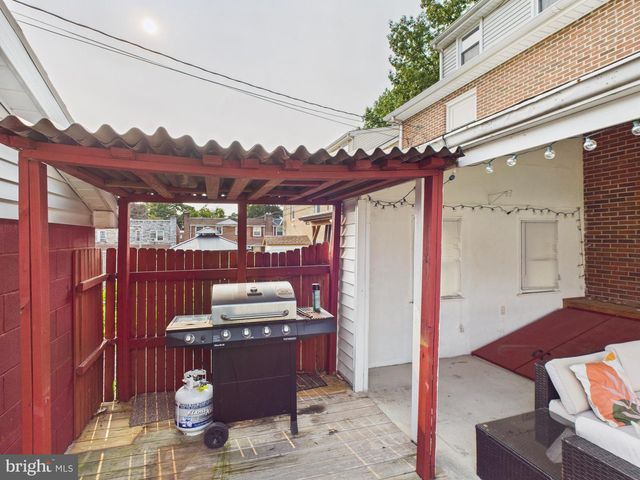636 CLERMONT AVE, Lancaster, PA 17602