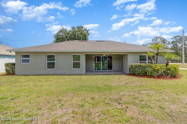 691 Belvedere Road NW, Palm Bay, FL 32907