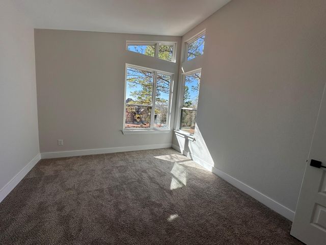 211 Helemano DR, Bastrop, TX 78602