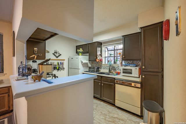 4212 Medical Dr Unit 1007, San Antonio, TX 78229