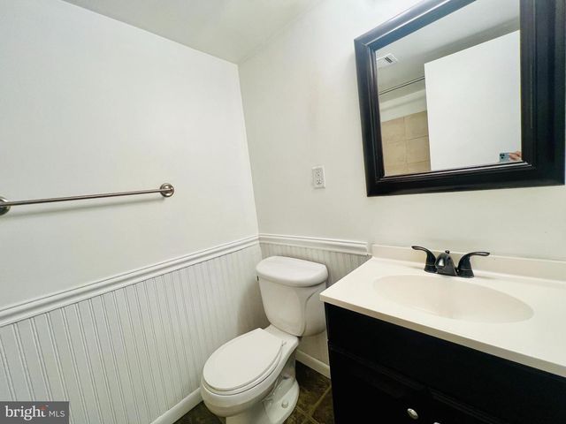 10570 TWIN RIVERS RD #A1, Columbia, MD 21044