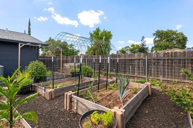 7506 Saybrook Dr, Citrus Heights, CA 95621