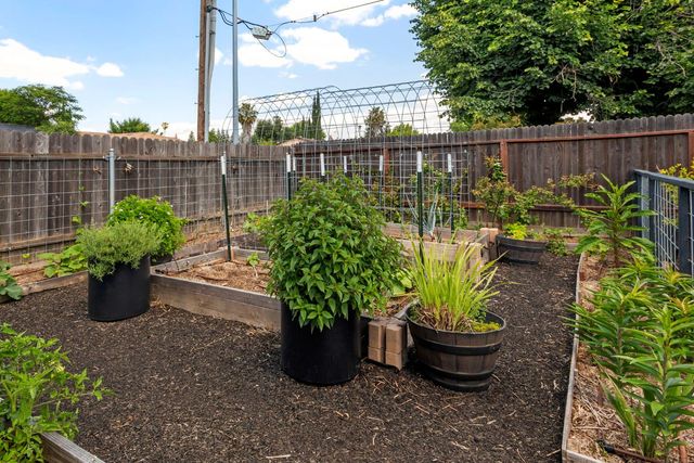 7506 Saybrook Dr, Citrus Heights, CA 95621