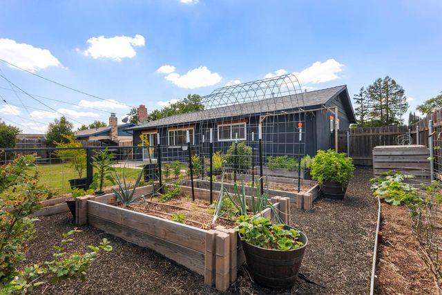 7506 Saybrook Dr, Citrus Heights, CA 95621