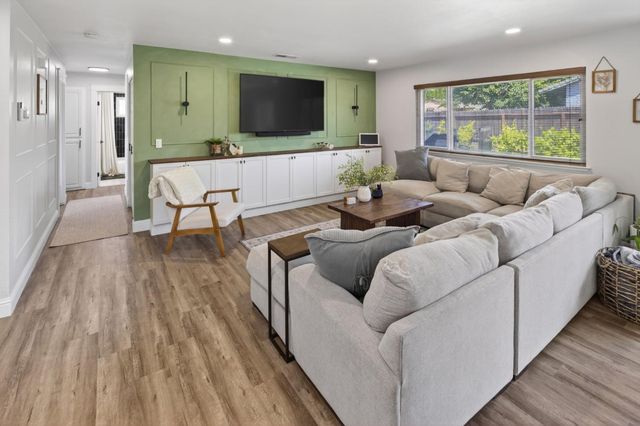 7506 Saybrook Dr, Citrus Heights, CA 95621