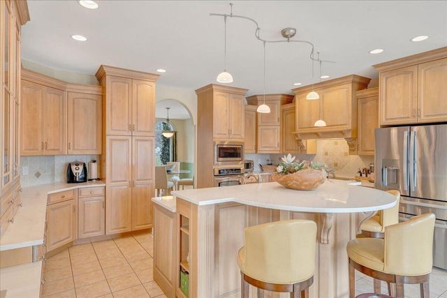 2580 Lakewood Forest RD, Moneta, VA 24121