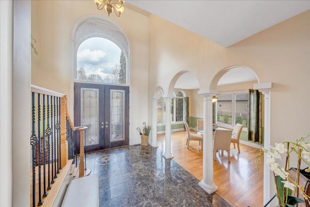 2580 Lakewood Forest RD, Moneta, VA 24121