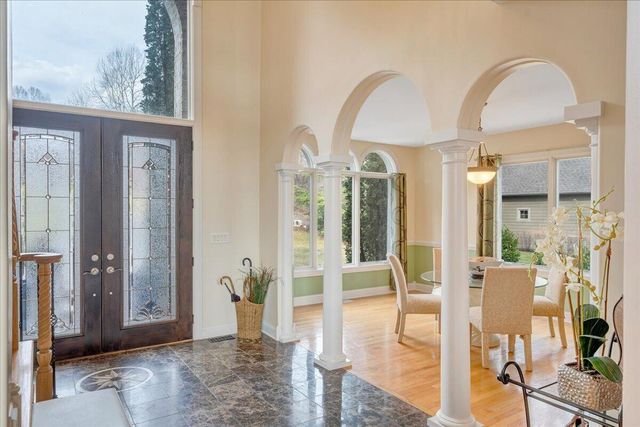 2580 Lakewood Forest RD, Moneta, VA 24121