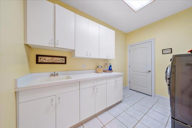 2580 Lakewood Forest RD, Moneta, VA 24121