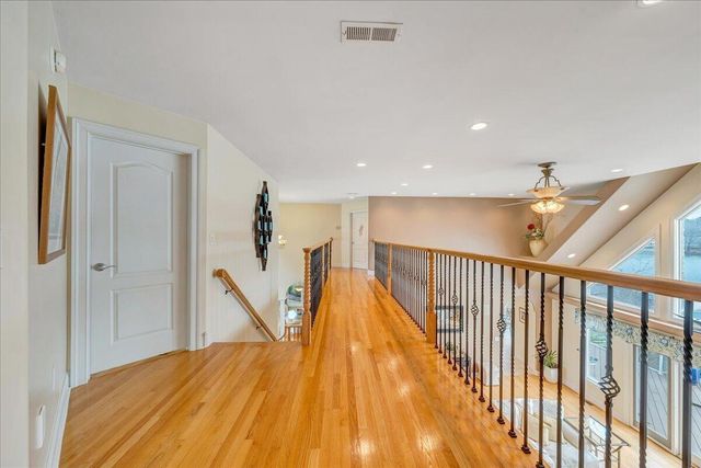 2580 Lakewood Forest RD, Moneta, VA 24121