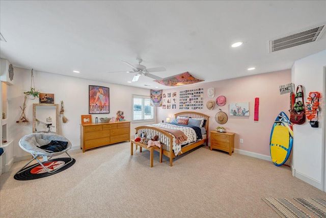 2580 Lakewood Forest RD, Moneta, VA 24121