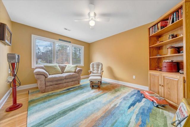 2580 Lakewood Forest RD, Moneta, VA 24121