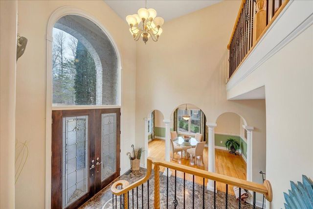 2580 Lakewood Forest RD, Moneta, VA 24121