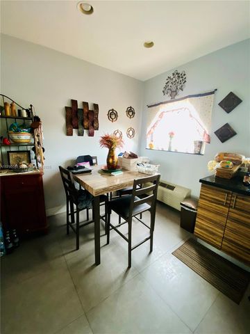 200 Azure Way, Miami Springs, FL 33166