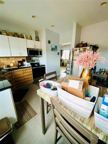 200 Azure Way, Miami Springs, FL 33166